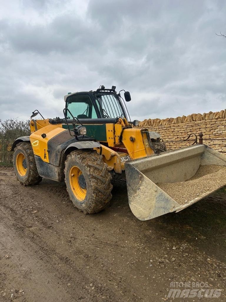 JCB 535-95 Koparki gąsienicowe