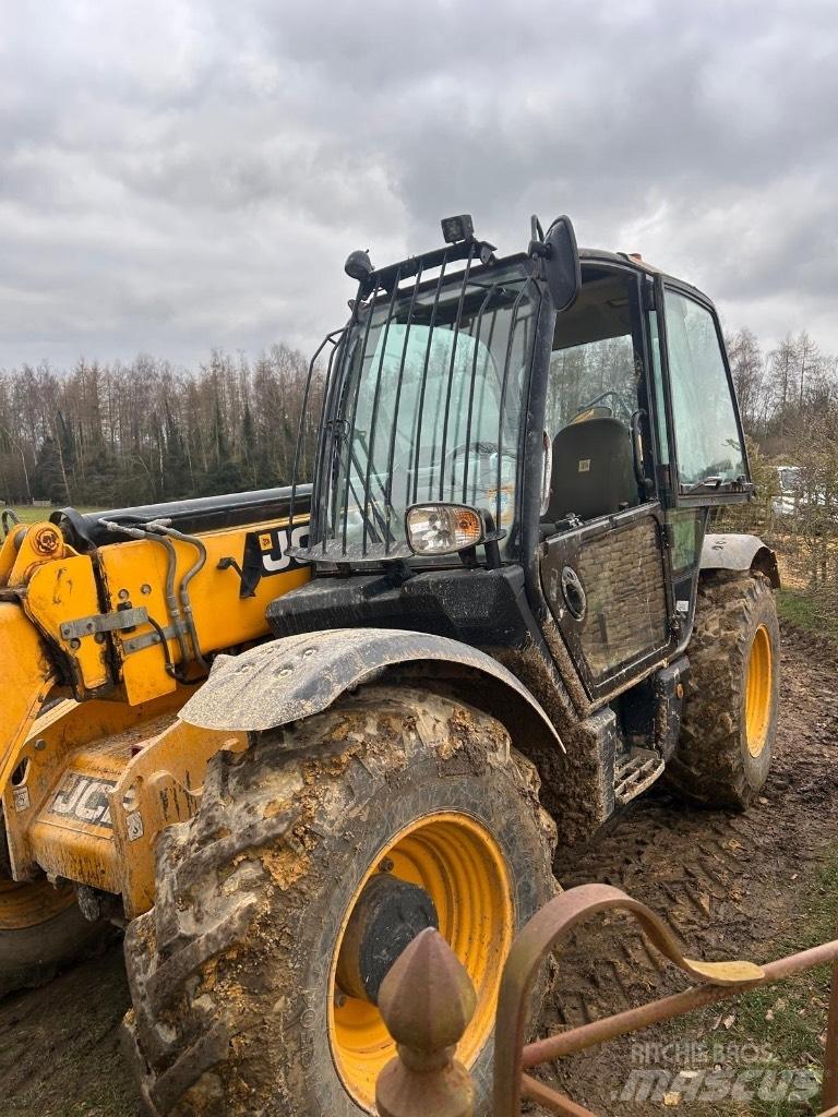 JCB 535-95 Koparki gąsienicowe