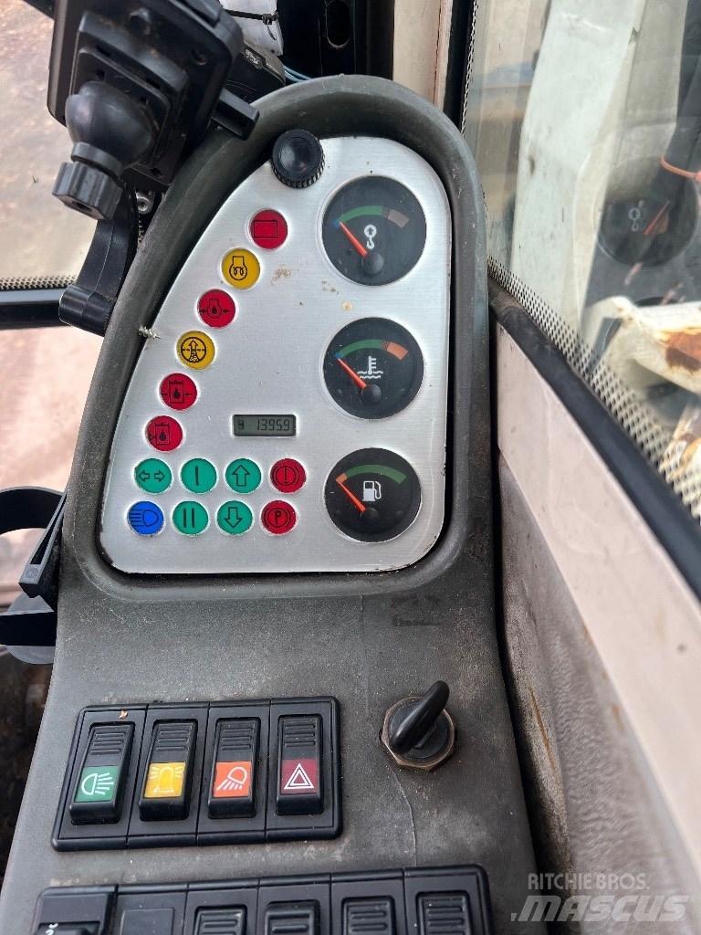 Terex Schaeff HML32 Koparki kołowe