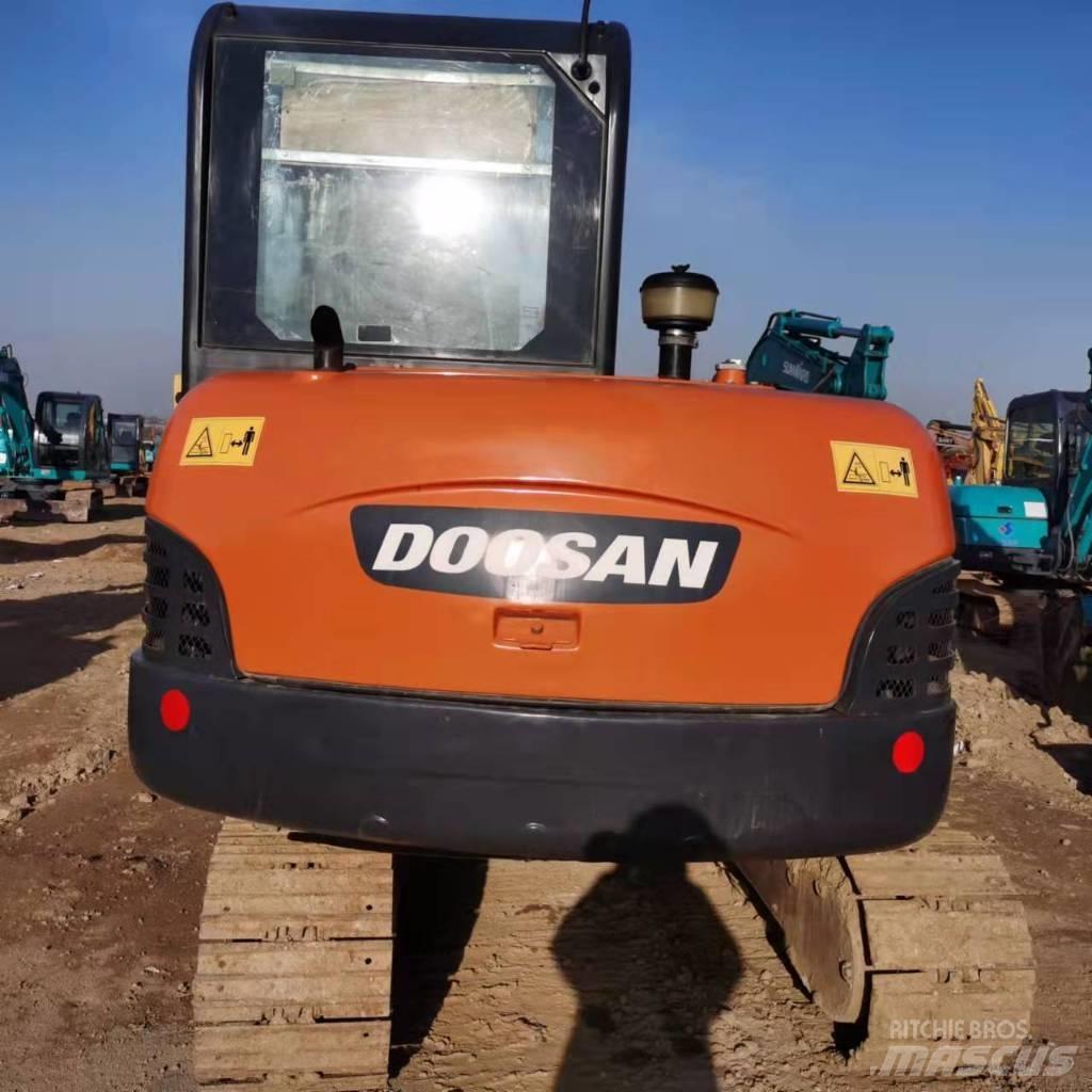 Doosan DH60-7 Koparki gąsienicowe