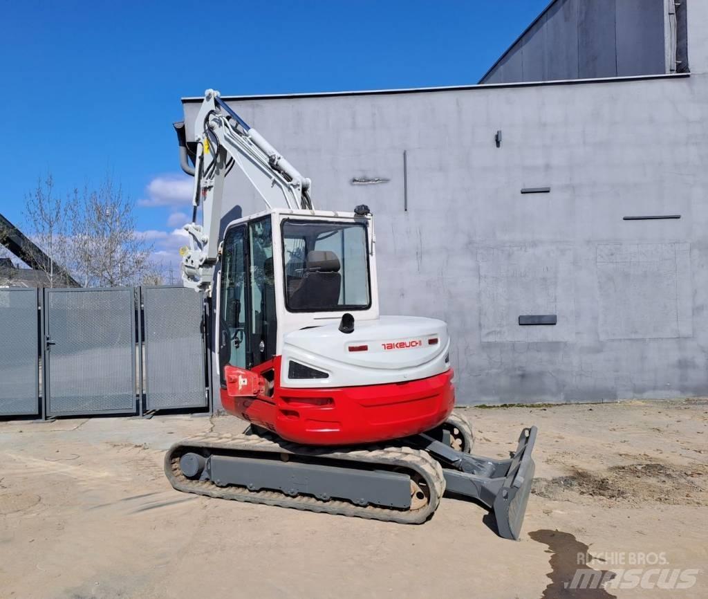 Takeuchi TB260 Minikoparki