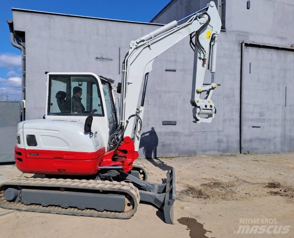 Takeuchi TB260 Minikoparki
