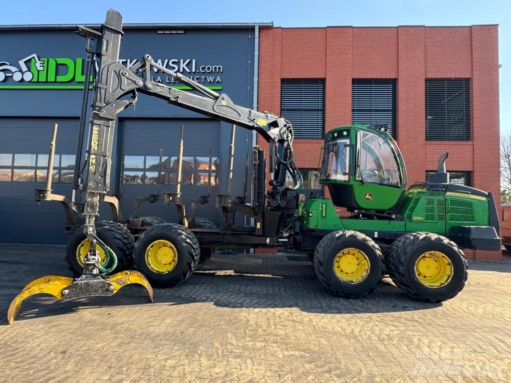 John Deere 1210 G Forwardery