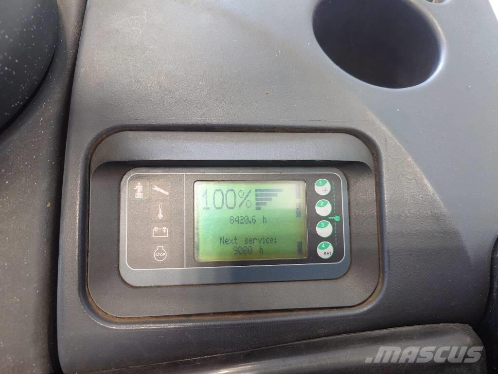 Linde T20SP/131 Wózki widłowe unoszące z platformą dla operatora