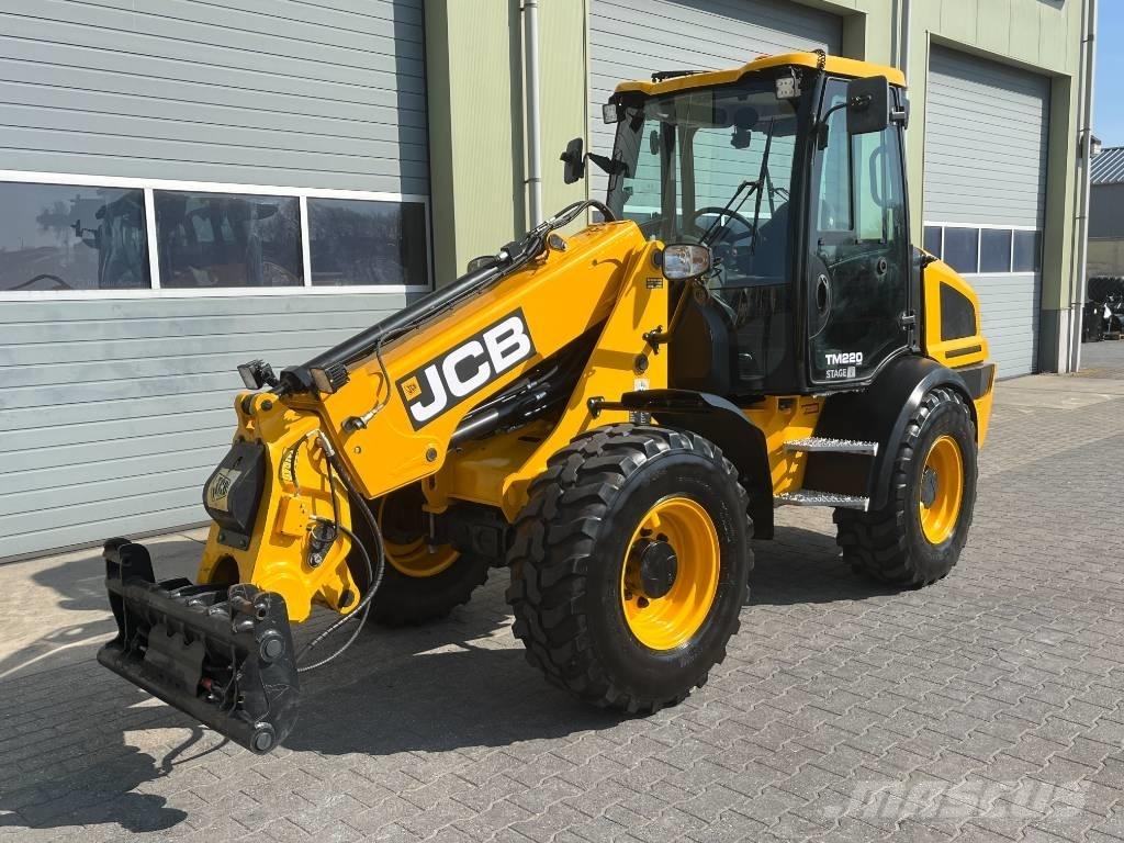 JCB TM 220 Ładowarki rolnicze