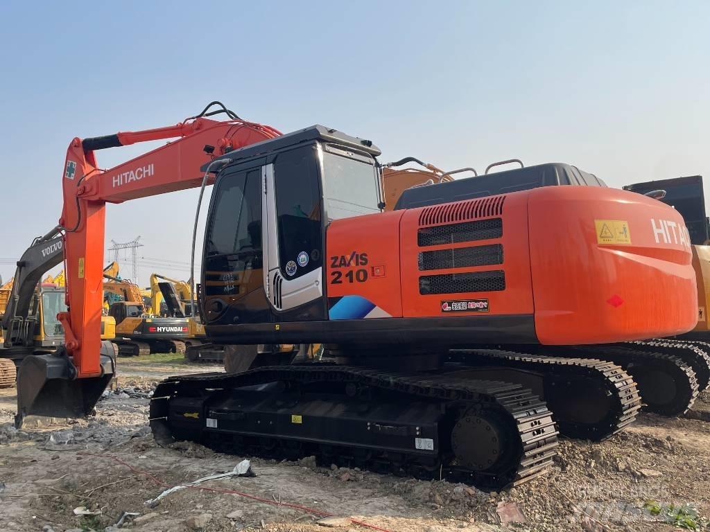 Hitachi 210LC Koparki gąsienicowe