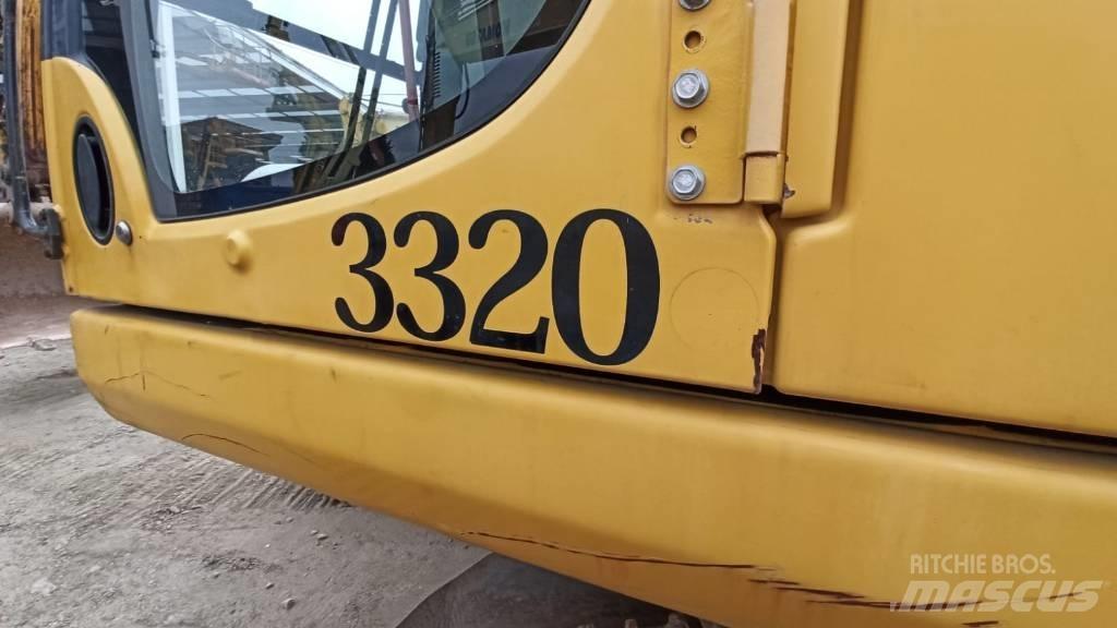 Komatsu PC240NLC-8 Koparki gąsienicowe
