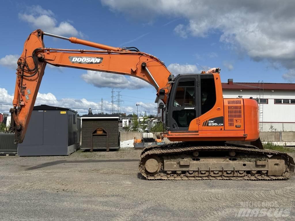 Doosan DX 235 LCR Koparki gąsienicowe