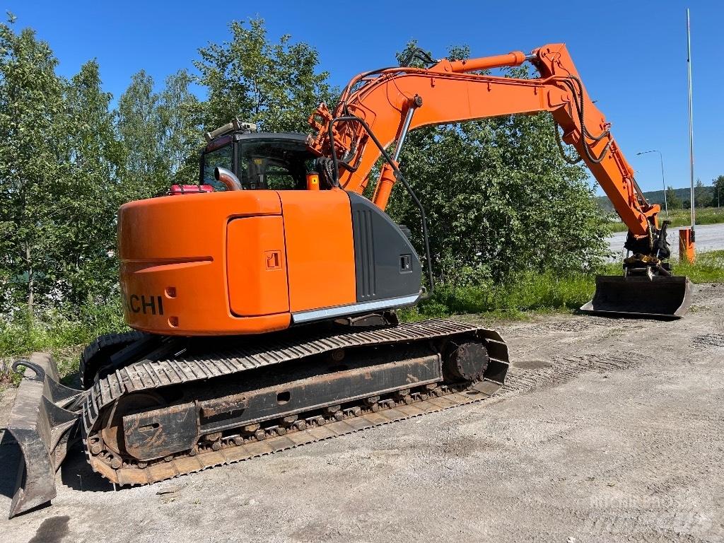 Hitachi ZX 135 US Koparki gąsienicowe