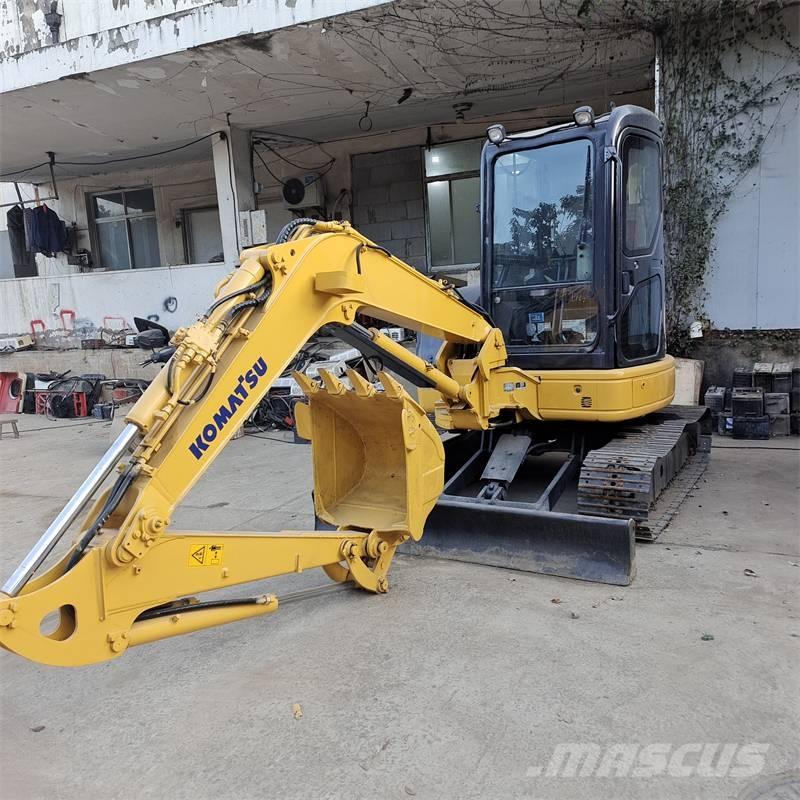 Komatsu PC 40 MR Minikoparki