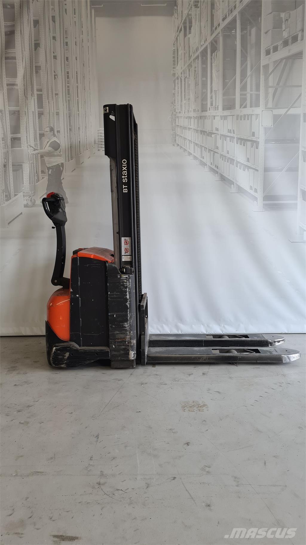 Toyota SWE120 Samojezdne maszyny do załadunku