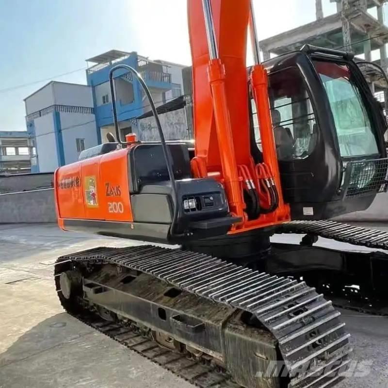 Hitachi ZX 200 Koparki gąsienicowe