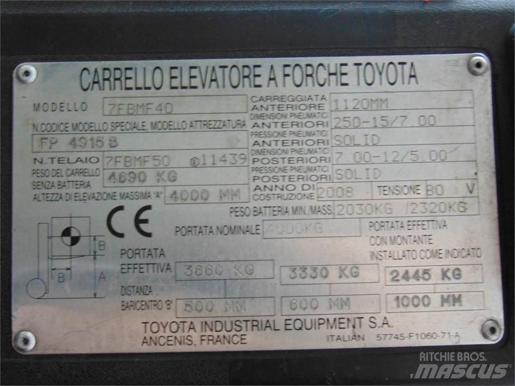 Toyota 7FBMF40 Wózki elektryczne