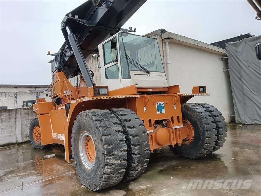 Ferrari 278 Wózki typu Reachstacker