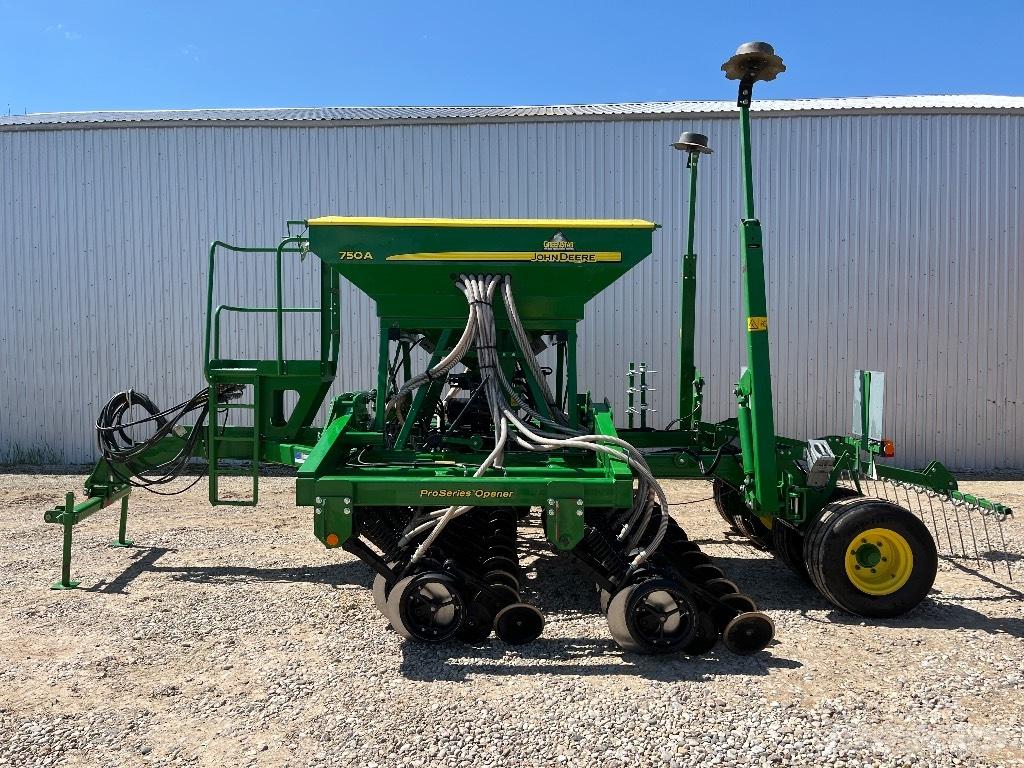 John Deere 750 A Siewniki