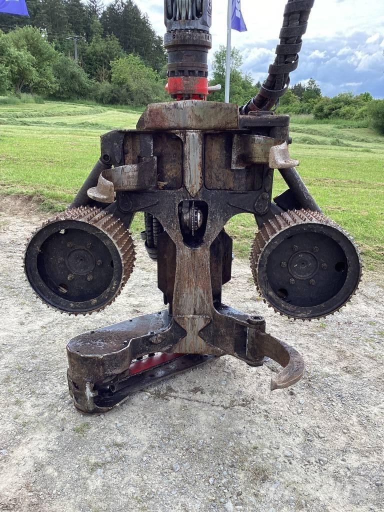 Komatsu S132 Maszyny do okrzesywania gałęzi