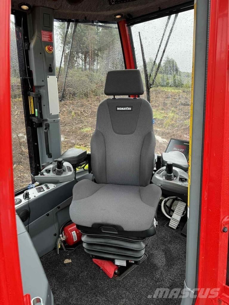 Komatsu 875 Forwardery