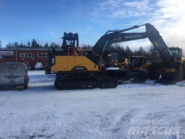 Volvo EC250EL Koparki gąsienicowe