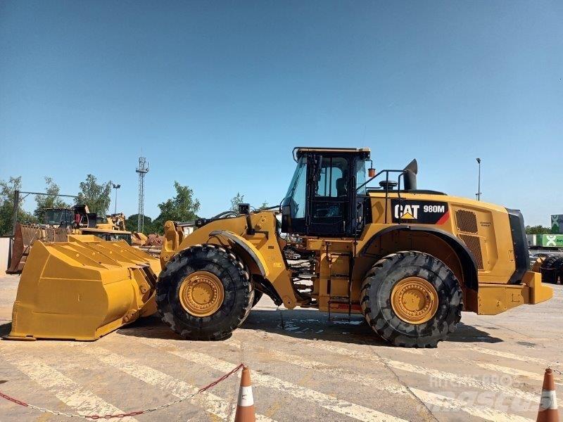 CAT 980 M Ładowarki kołowe