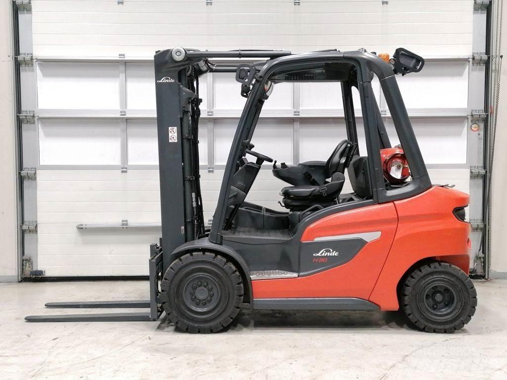 Linde H30T-01 Wózki LPG