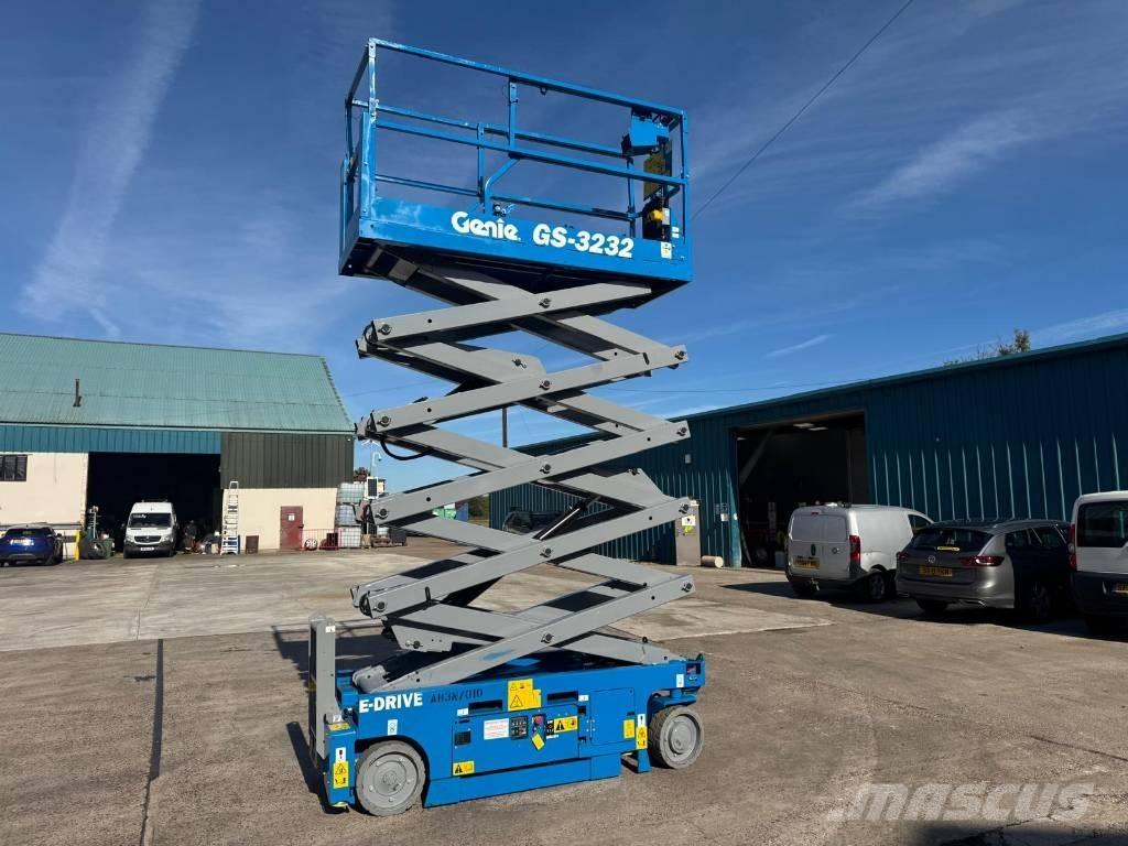 Genie GS 3232 Podnośniki nożycowe