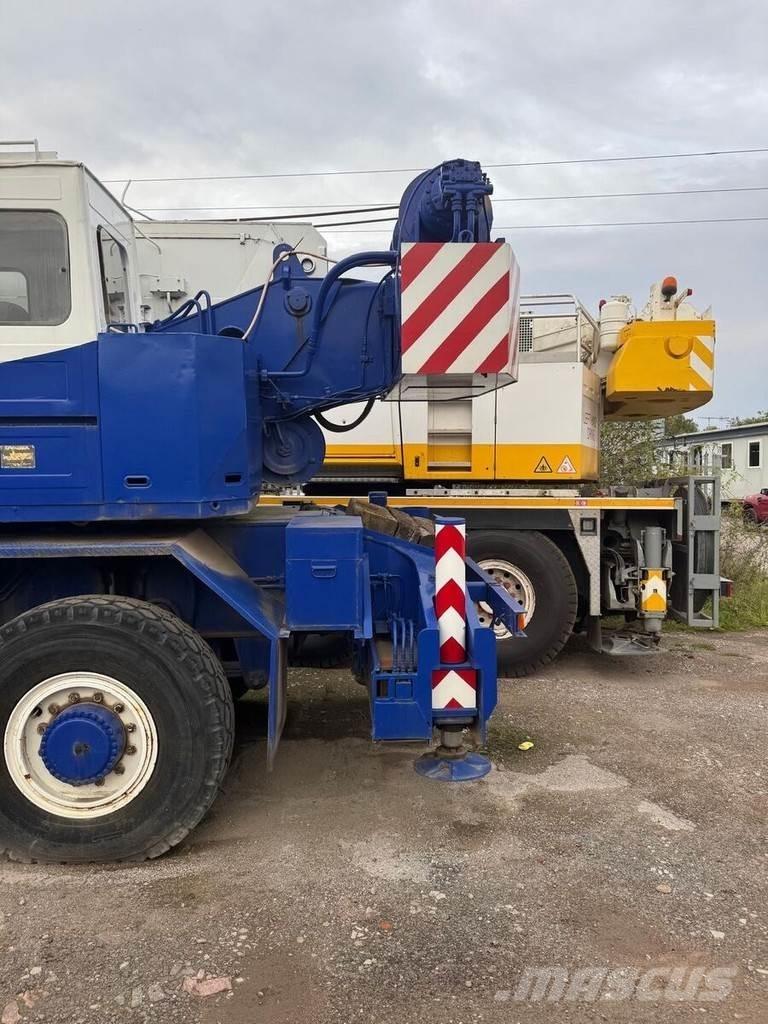 Tadano AR 300E Żurawie samochodowe