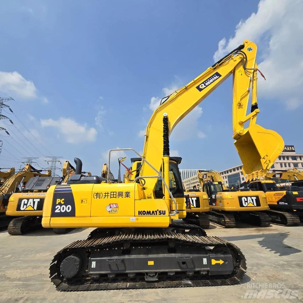 Komatsu PC 200-8 Koparki gąsienicowe