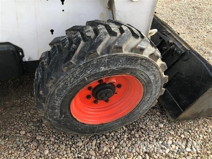 Bobcat S 300 Ładowarki burtowe