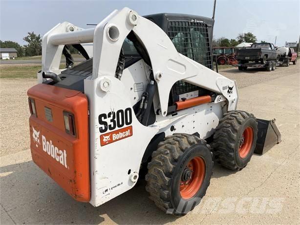 Bobcat S 300 Ładowarki burtowe