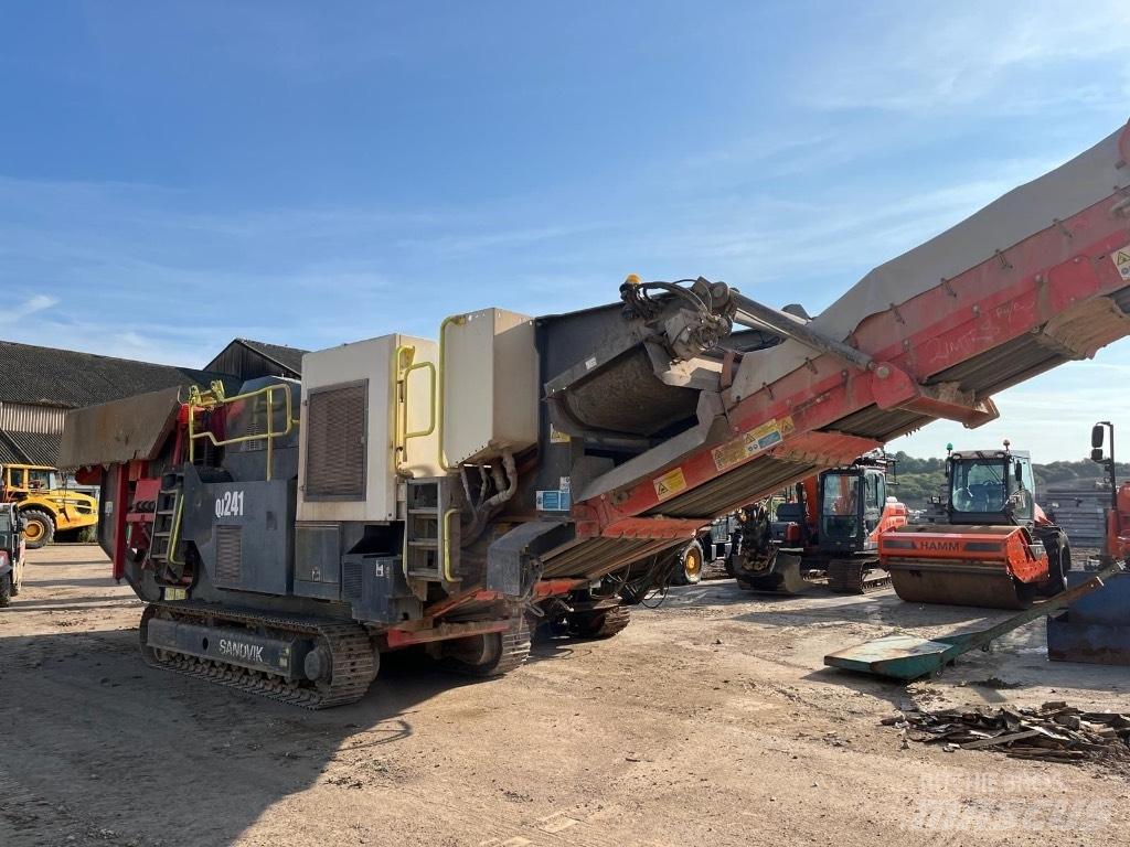 Sandvik QJ 241 Kruszarki mobilne