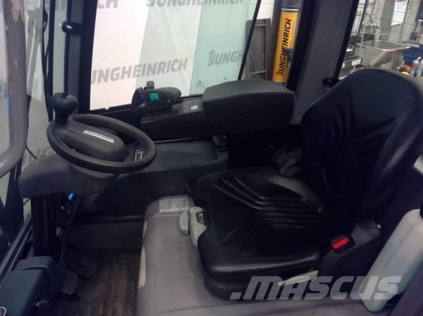 Jungheinrich EFG 215 Wózki elektryczne
