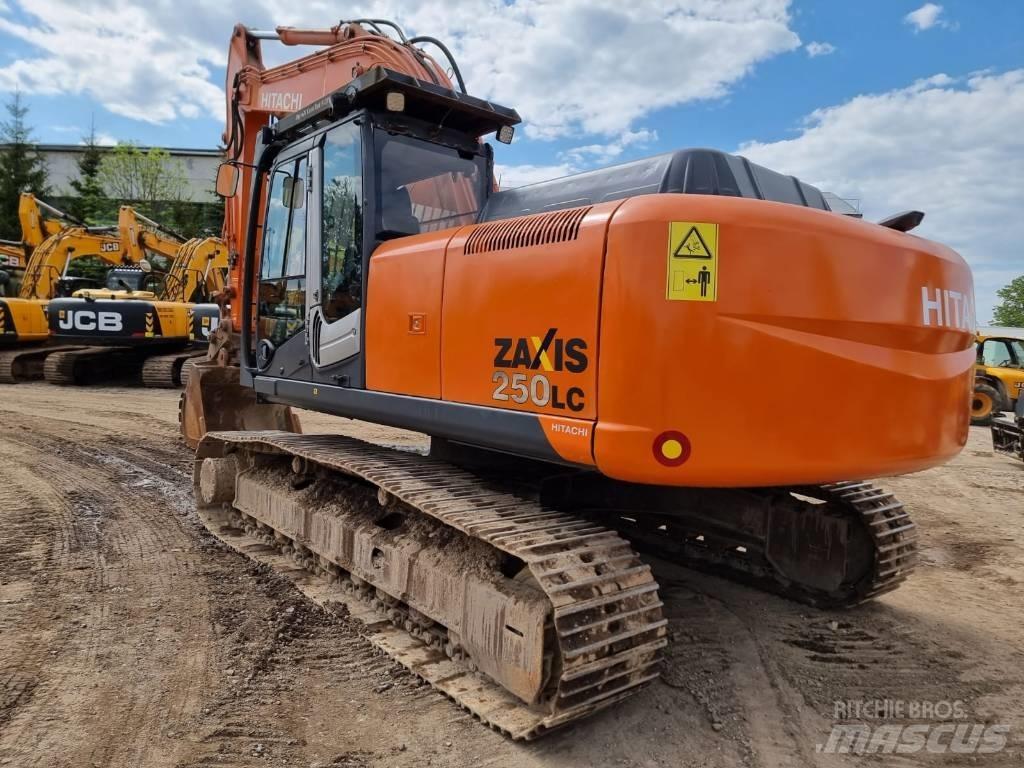 Hitachi ZX 250 LC-3 Koparki gąsienicowe