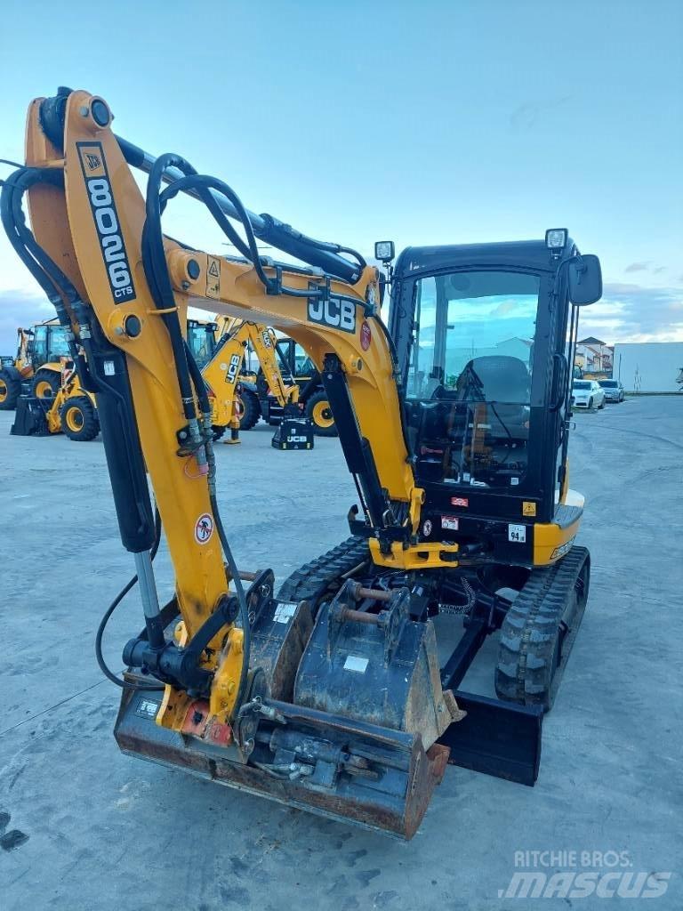 JCB 8026 CTS Minikoparki
