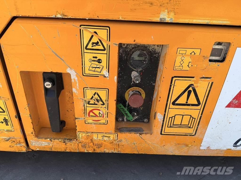JCB S4046E Inne podnośniki
