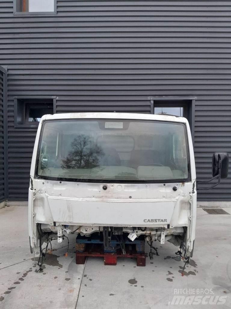 Nissan Cabstar Kabiny i wnętrze