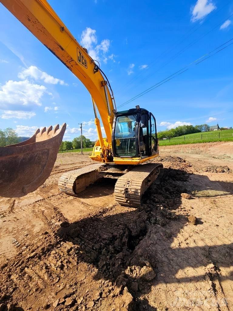 JCB JS 160 LC Koparki gąsienicowe