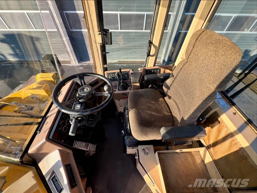 CAT 966 F II Ładowarki kołowe