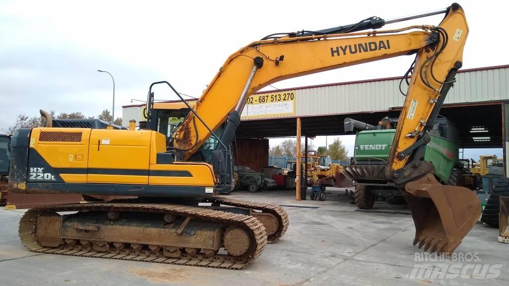 Hyundai HX 220 L Koparki gąsienicowe