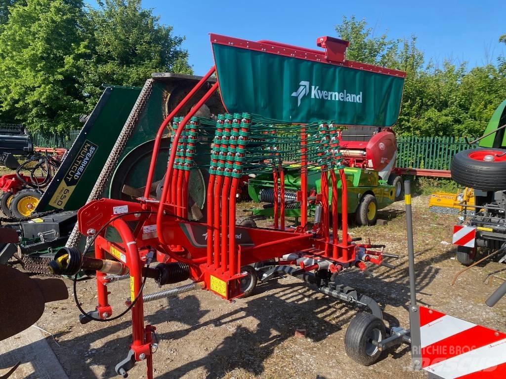 Kverneland 9546 Zgrabiarki i przetrząsacze