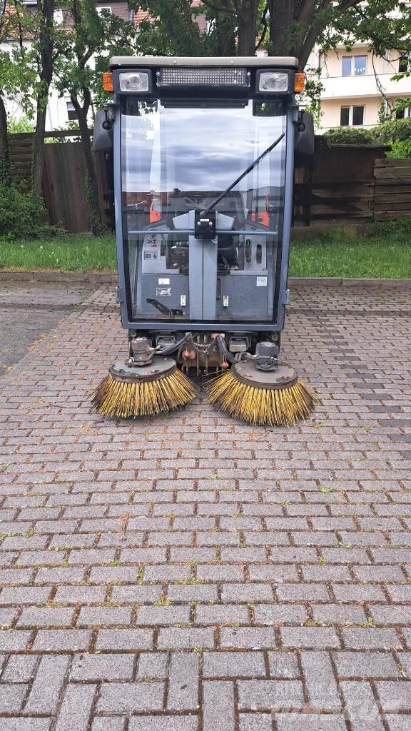 Hako Citymaster 300 Zamiatarki - Zgarniarki - Odśnieżarki