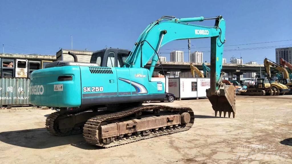 Kobelco SK 250-8 Koparki gąsienicowe