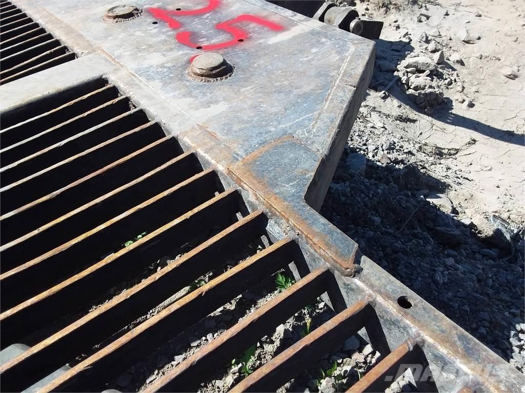 Valmet 840.3 Inne akcesoria