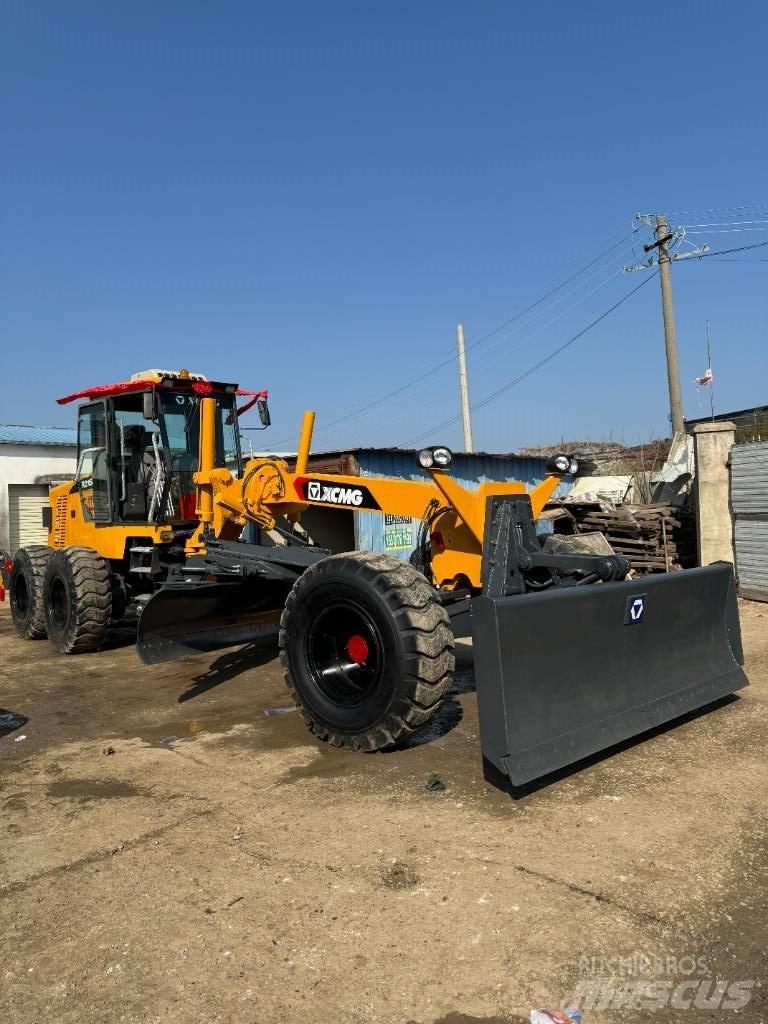XCMG GR 2153 Równiarki