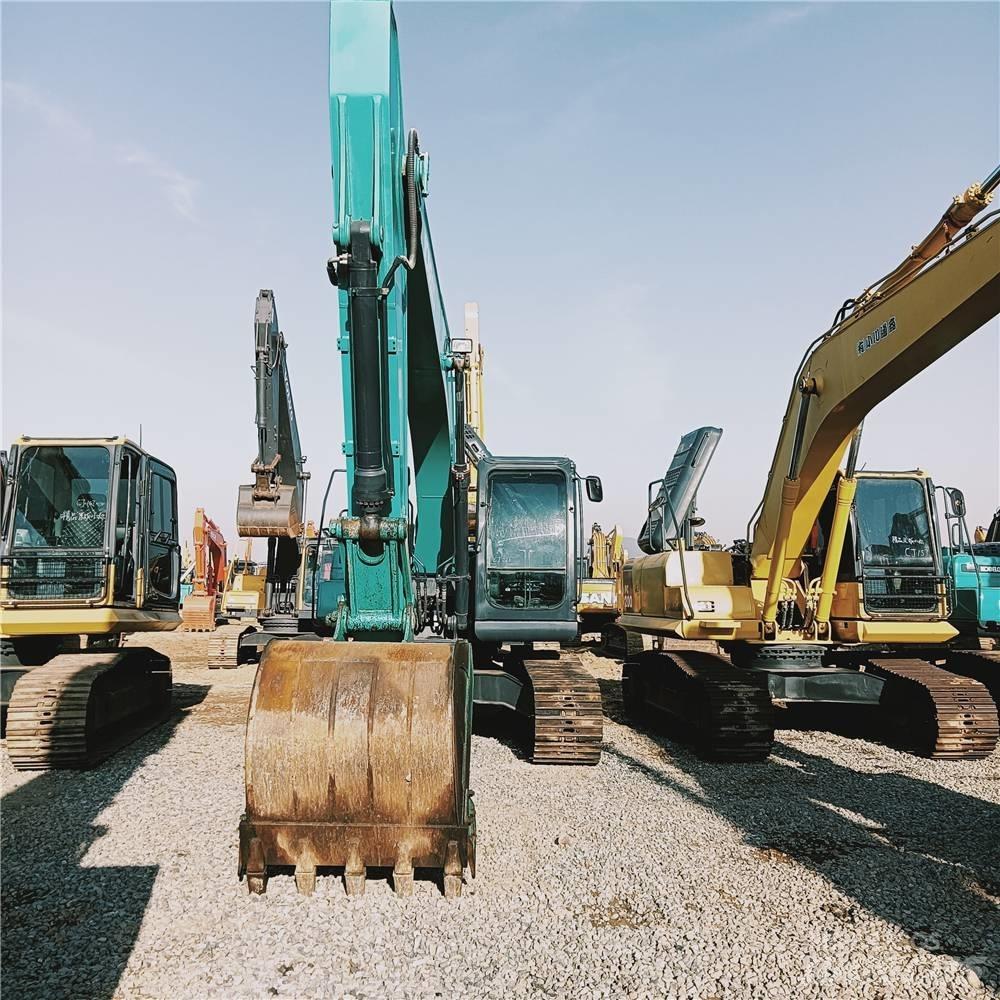 Kobelco SK 200D Koparki gąsienicowe