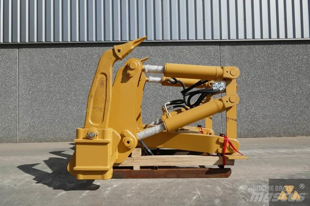CAT D7E Ripper Inne akcesoria