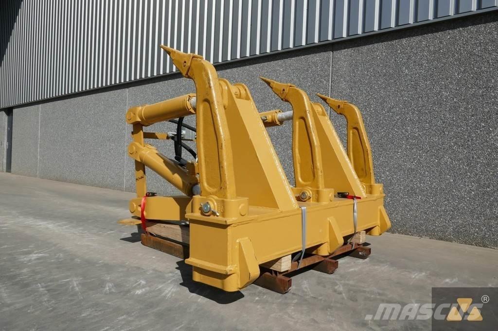 CAT D7E Ripper Inne akcesoria