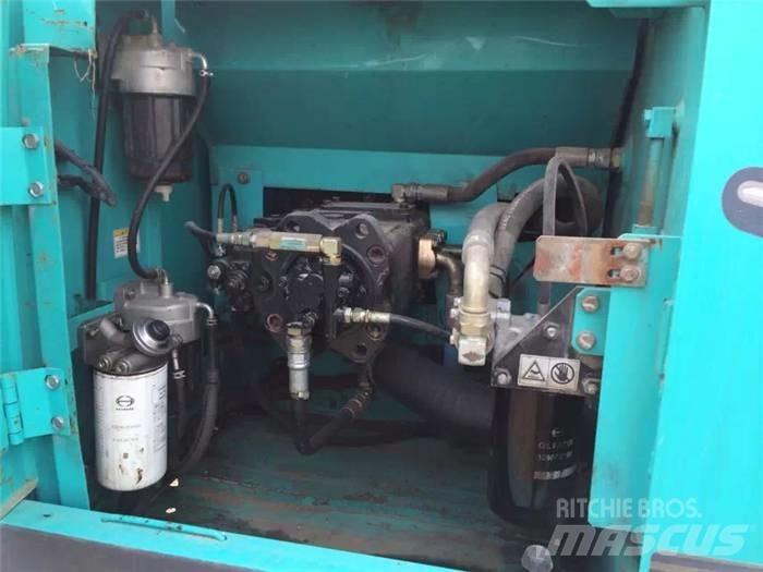 Kobelco SK 200-8 Koparki gąsienicowe
