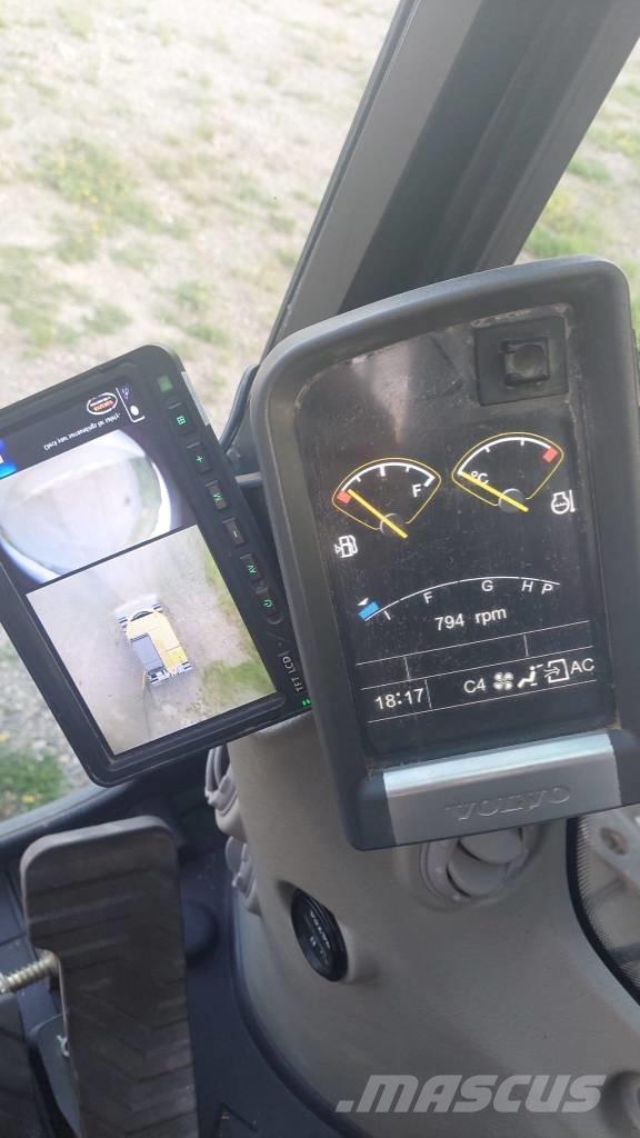 Volvo EC 220 DL Koparki gąsienicowe