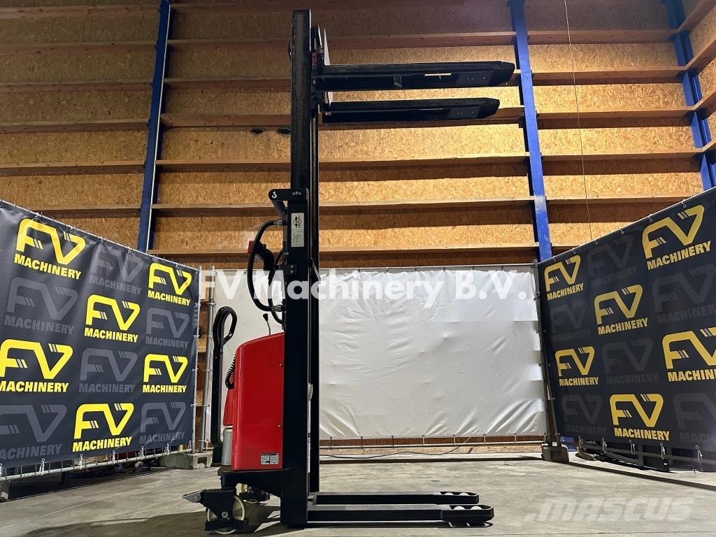 Schefer EHS25 Wózki paletowe ręczne.