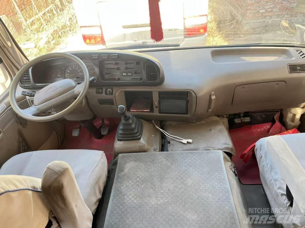 Toyota Coaster Autobusy międzymiastowe